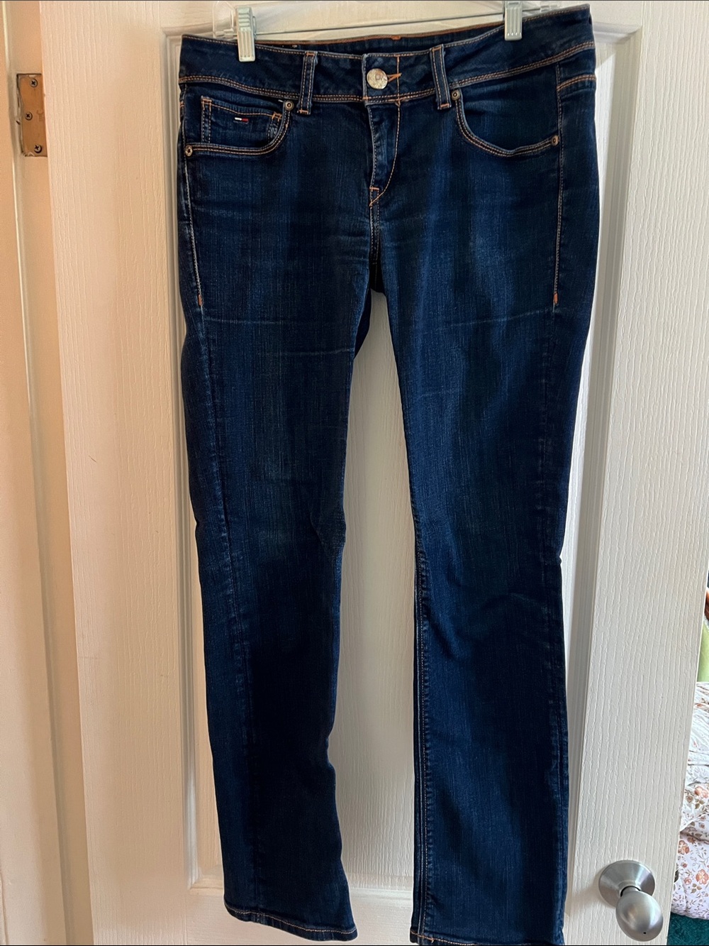 🦋Tommy Hilfiger low rise Straight Jeans🦋